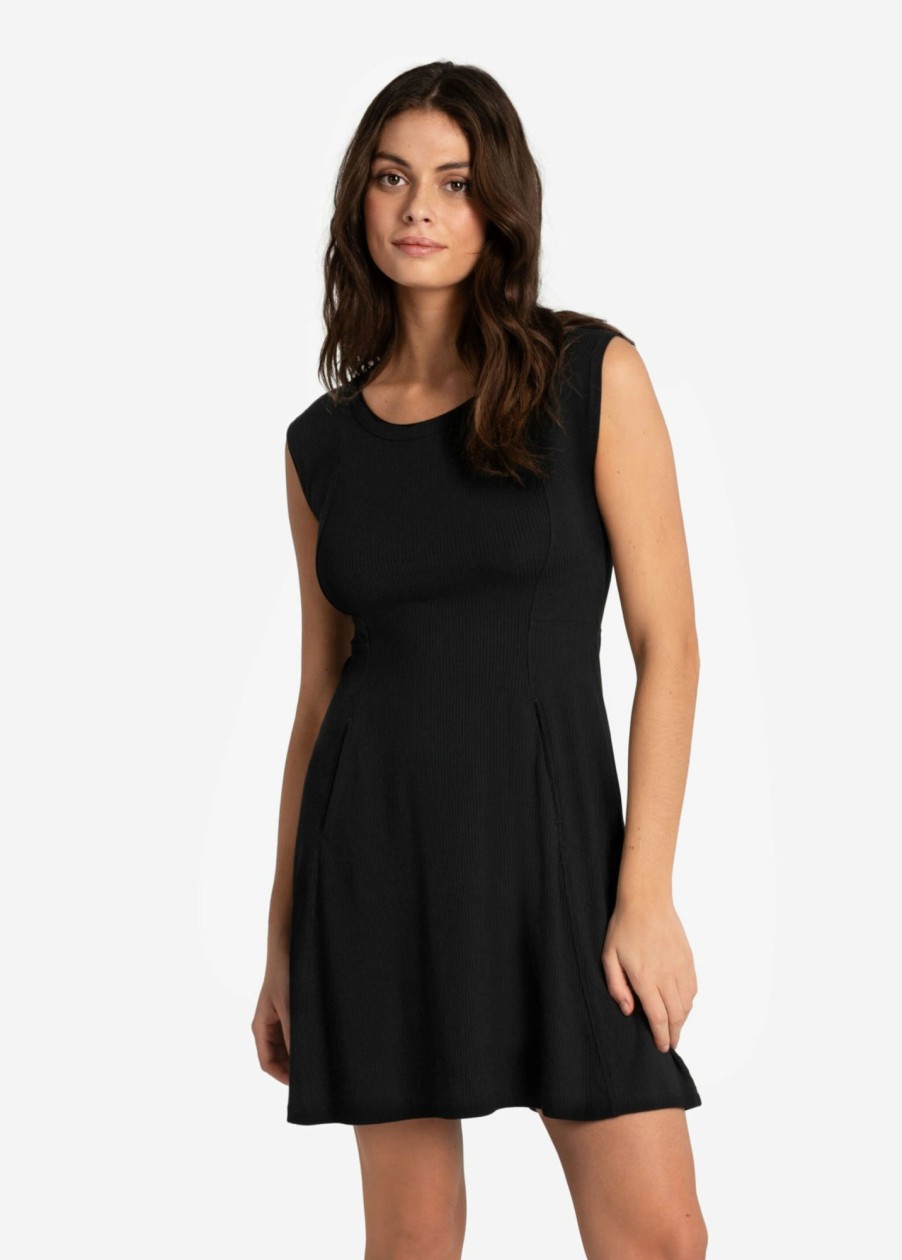 WOMEN Lole Dresses & Jumpsuits | Traverse Short Sleeve Dress - Black